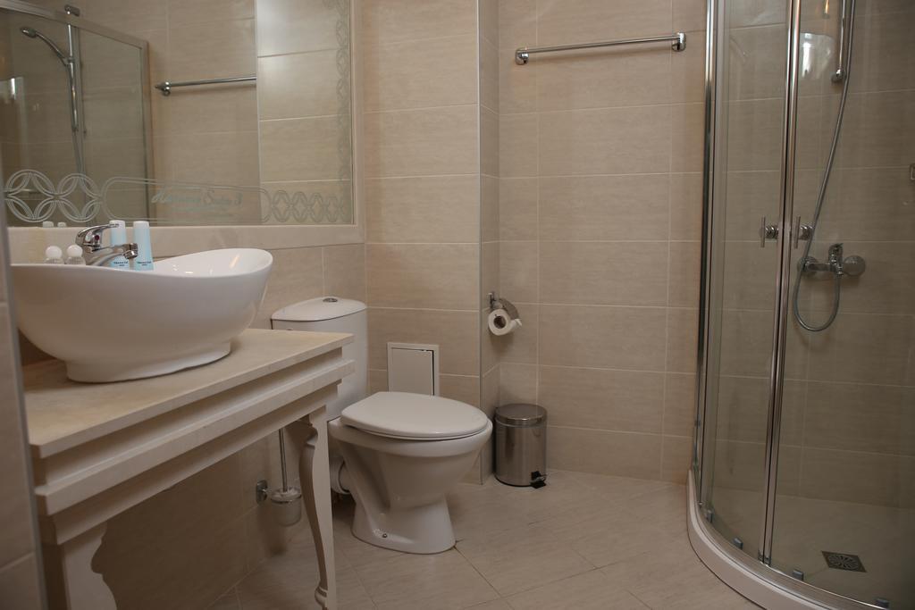 Private Apartments In Harmony Suites Dream Island Napospart Kültér fotó